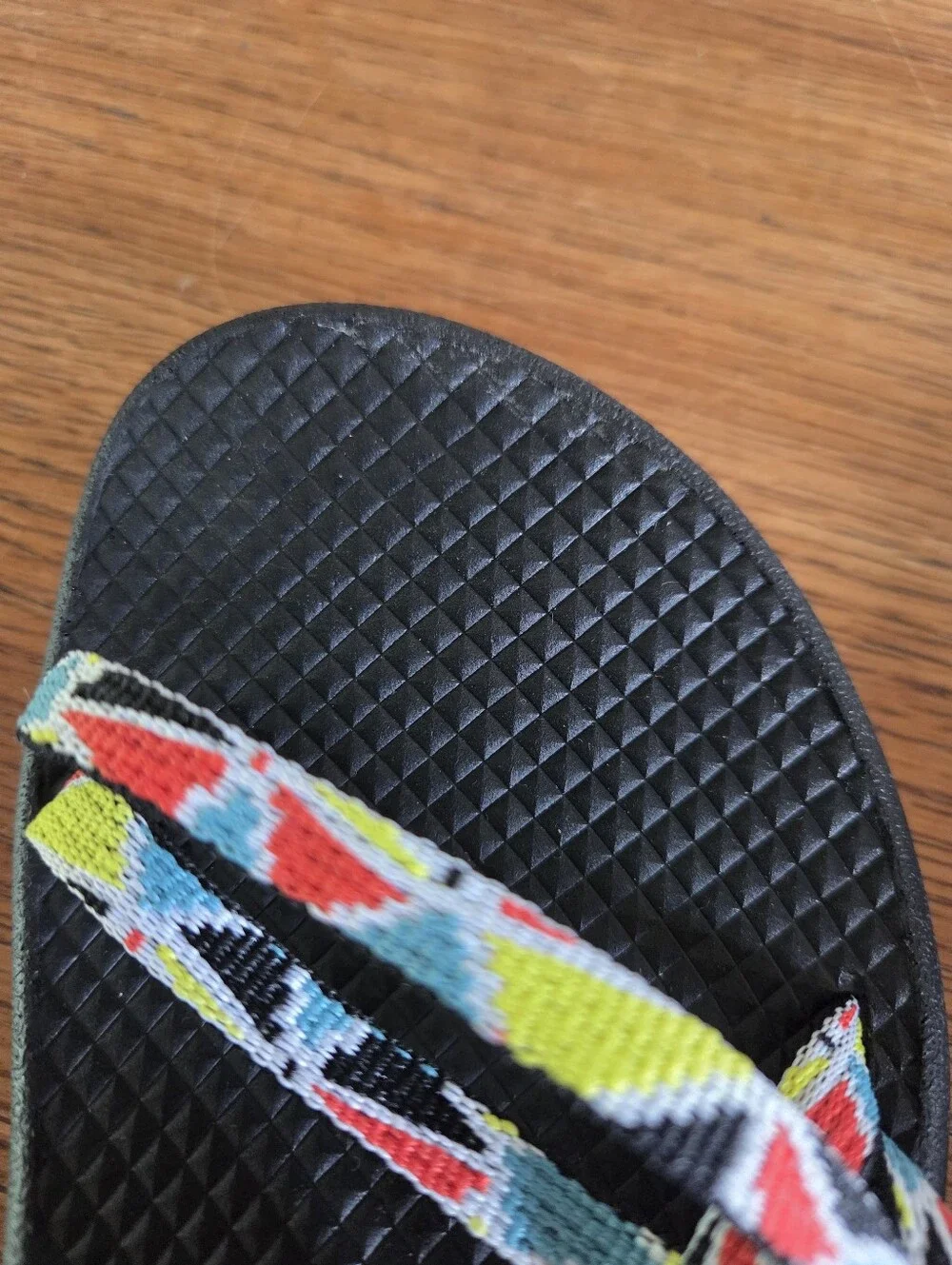 NWOT Chaco Kids ZX/1 Ecotread Sandal Size 2 Blue Yellow Red Black Geometric